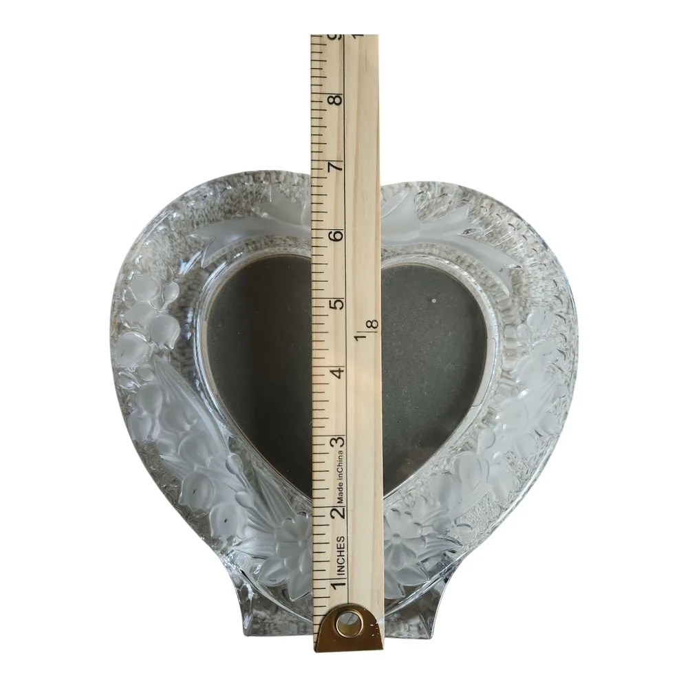 Home Beautiful Japan Heart Shaped Glass Photo Frame – 5x5 Floral Bow Design